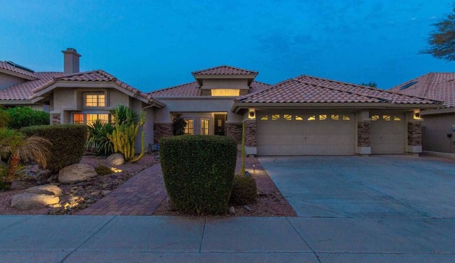 Ahwatukee Foothills with Pool & Golf Course Views