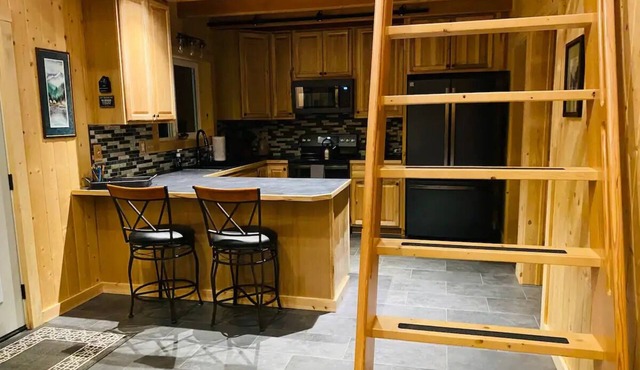 Alpine Meadows Cabin