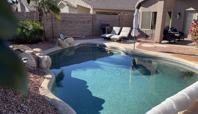 Chandler Home 4 Bdrms. Heated private pool…90+ at no additional charge