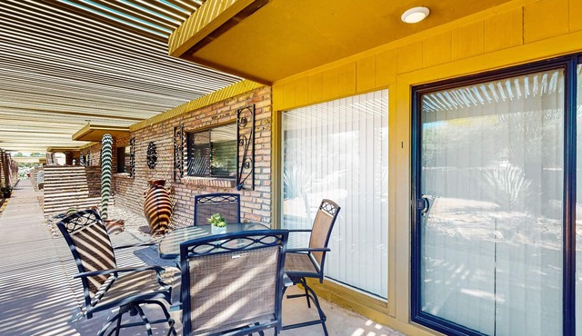 Charming condo, conveniently located, with shared pool & w/d