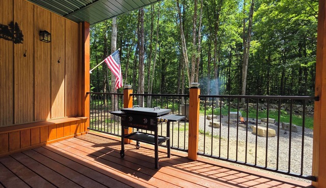Charming secluded cabin in Saint Johnsville perfect for relaxing getaway