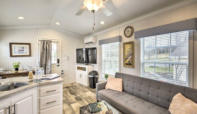 Clydesdale Cottage · Luxury Poconos Stay Near NYC