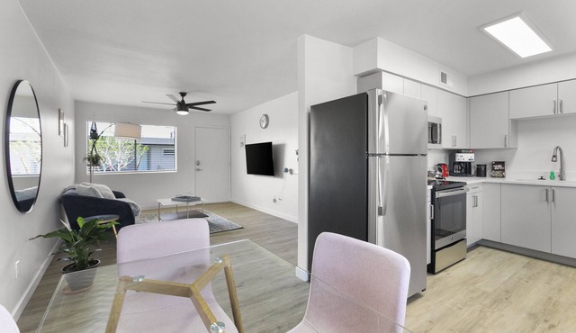 Contemporary Condo in Central Biltmore