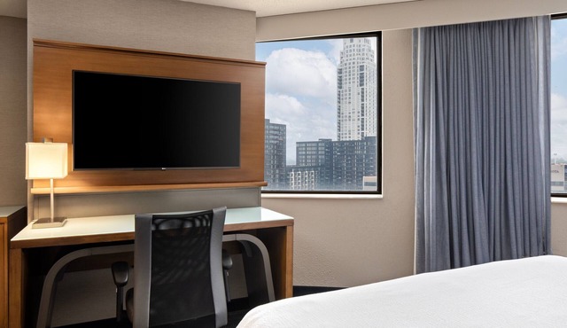 Courtyard by Marriott Minneapolis Downtown