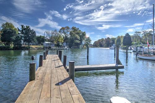 Crabbers Cove
