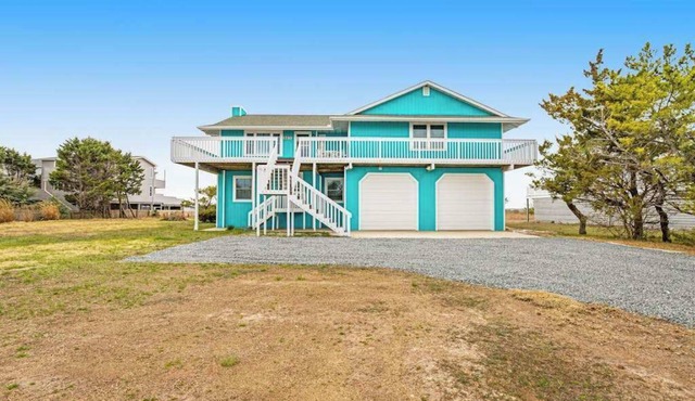 Dog-friendly town of Fenwick home with guest suite, WiFi, & elevator
