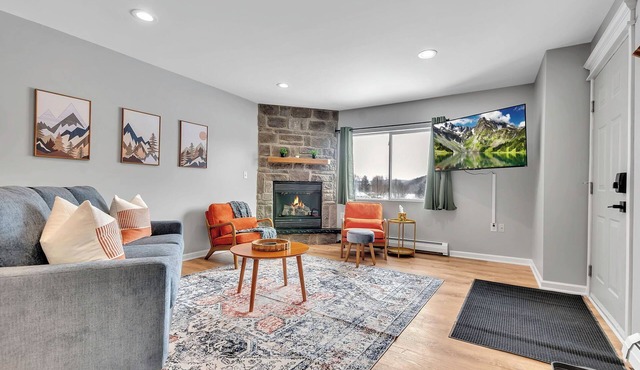 Ellicottville 2 miles to Holiday Valley Condo 4