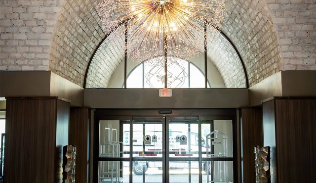 Embassy Suites by Hilton Chicago Schaumburg Woodfield