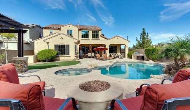 Gilbert Oasis