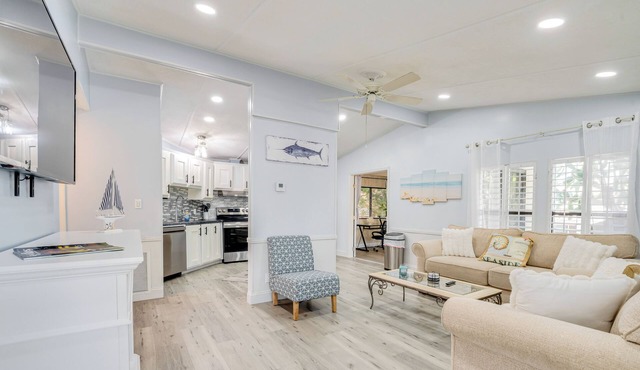 Golf & Pool Access: Home w/Yard in Lady Lake