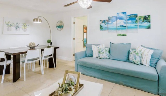 Hallandale House/5 min to Beach/BBQ/close to Miami
