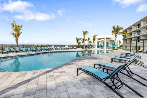 Harbor Island Beach Club, Homes by Villatel
