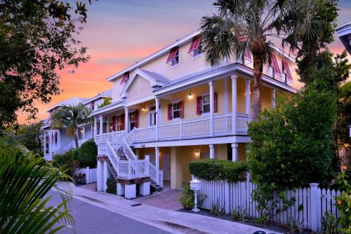 Havana Mango Compound