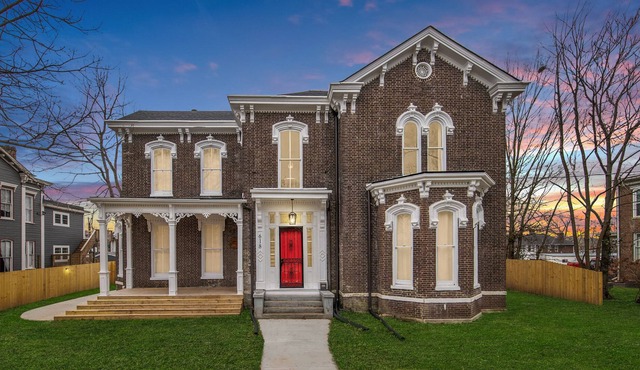 Historic Downtown Stay -Horse Park 11min/Ark 30min
