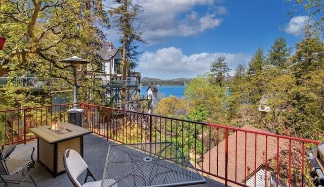 Lake Arrowhead Lakefront Cabin. Sunset views, swim, beach concerts & outlets!