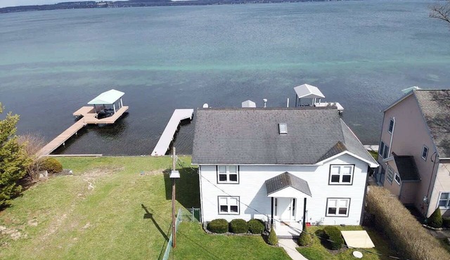 Lakefront House w/Kayaks, Fire Pit & Game Room