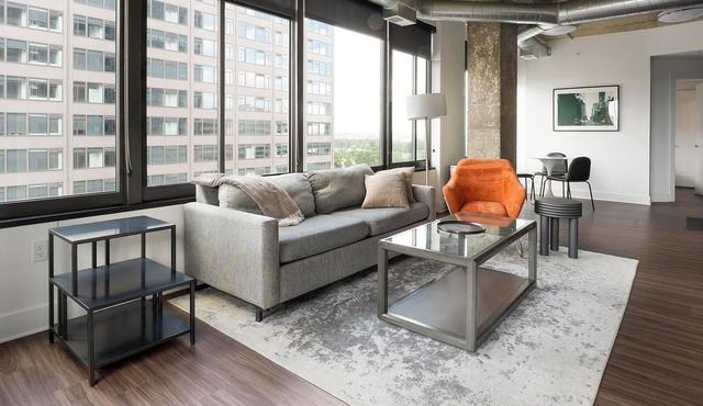 Landing | Beautiful 2BD, Gym, Game Room