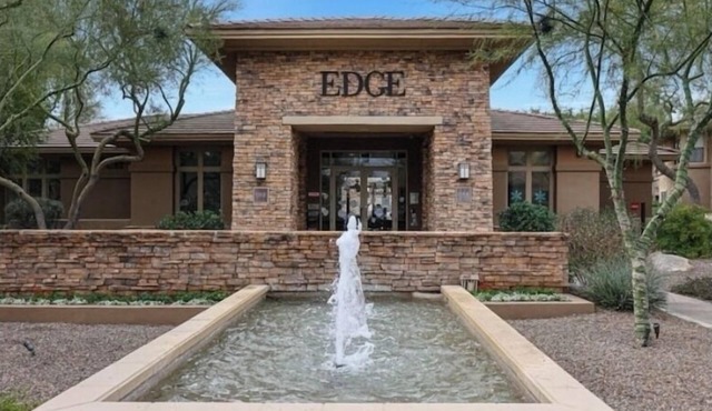 Luxurious 1st floor 2-bedroom condo at Grayhawk in prime N. Scottsdale location!