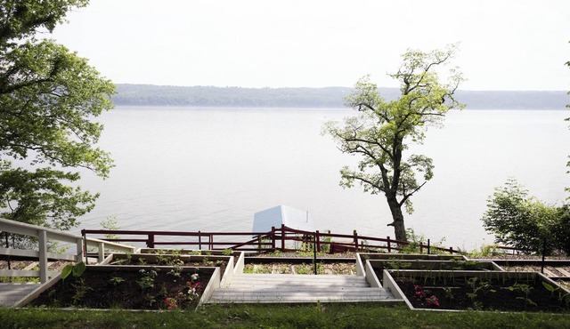 Luxury Home with Lakefront Sunsets and Gorgeous Views close to Ithaca