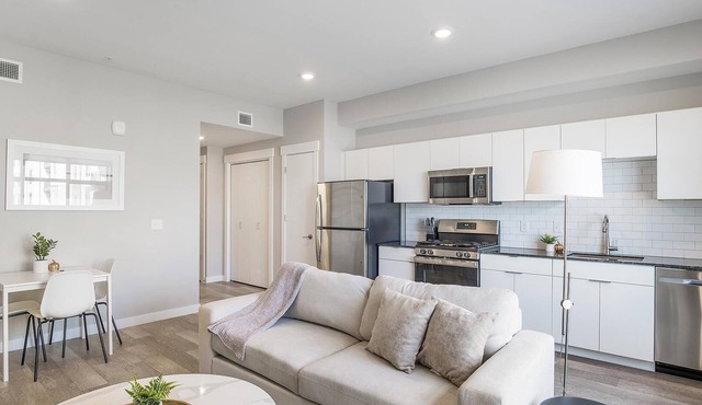 Modern Apartment in Prime Location (ID1267X014)