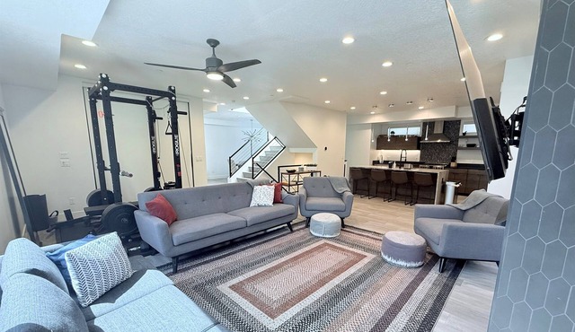 Modern Escape-Downtown SLC