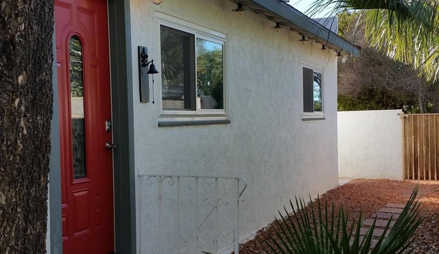 Modern Updated Guest House in Great North Glendale AZ Location