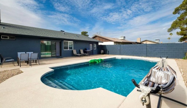 *Msg for 5%off*KingBed PoolYard GuesthouseGlendale