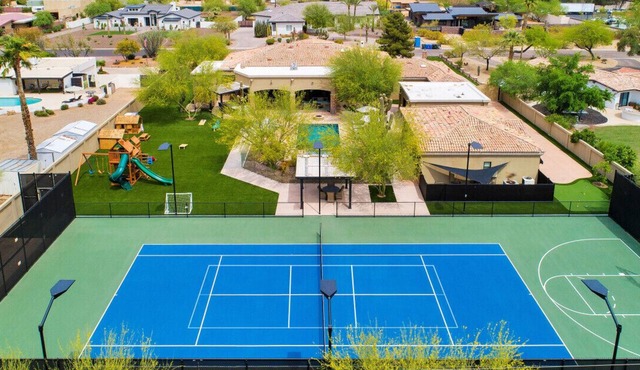NEW Best Location in Scottsdale Walk to Everything