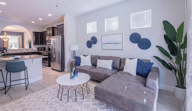 New Listing! Solterra Resort, 7mi to Disney & 17mi to Universal - FS60893