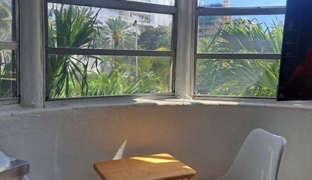 Phenomenal Studio - Steps to Beach - Great Views - Historic - terrific stay