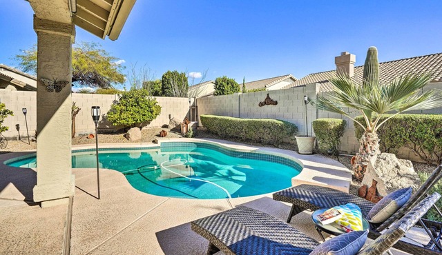 Pool, BBQ & Fire Pit: Family Home in Cave Creek