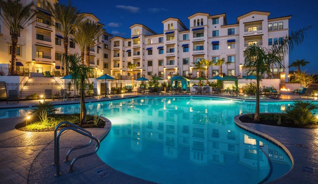 Pristine Luxurious Condo w/ heated pool & views! 30 Night Minimum!