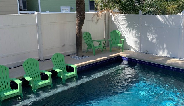 Private heated pool! 1 minute walk to beach! Ocean views! Sleeps 16! Game Room!