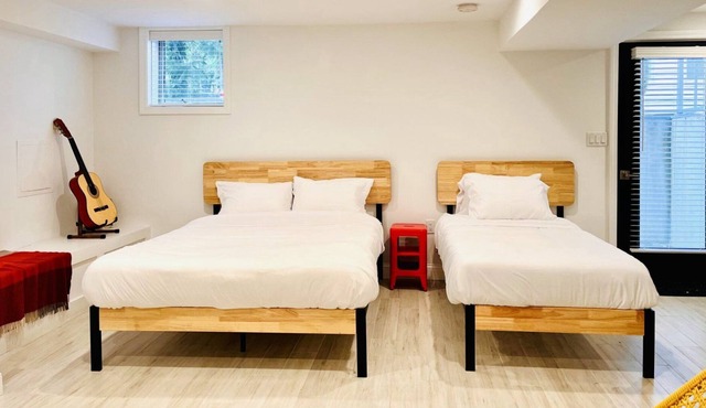 Private Porter Square Studio Apartment Near Harvard. Walk Everywhere!