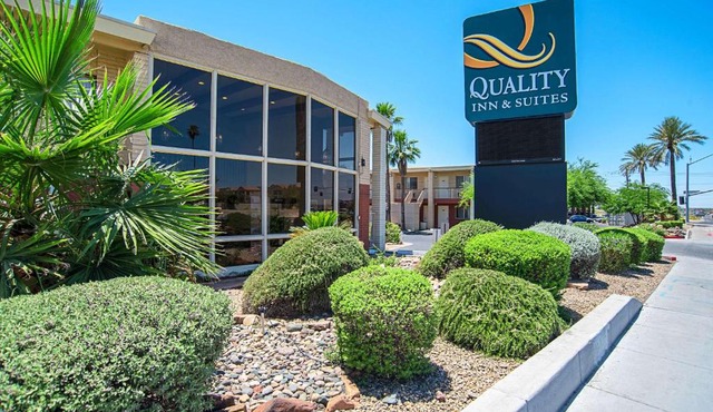 Quality Inn & Suites Phoenix NW - Sun City