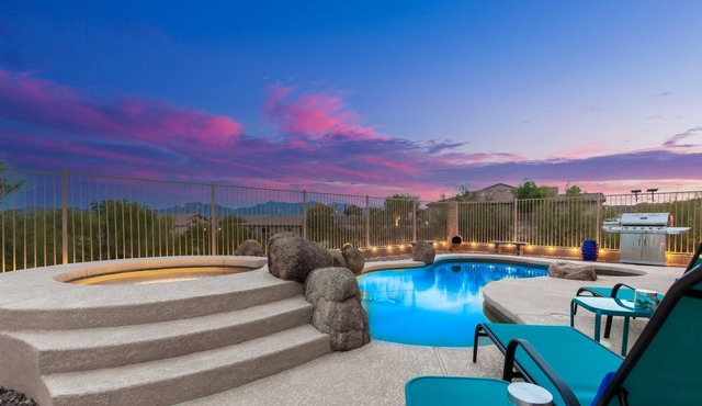 Secluded Luxury Retreat with Heated Pool/Spa, Game Room and Nearby Golf & Hiking