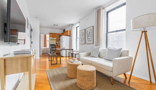 Spacious 3BR 2BA Apartment in NYC!