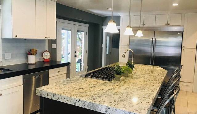 Spacious home with patio and bbq. Close to University, canyons & downtown.