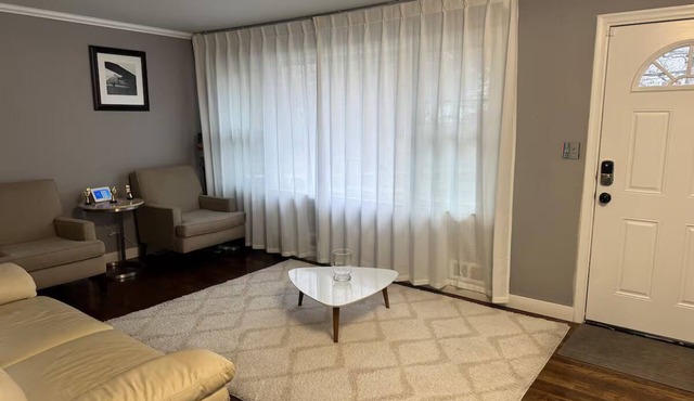 Spacious Silver Spring Getaway