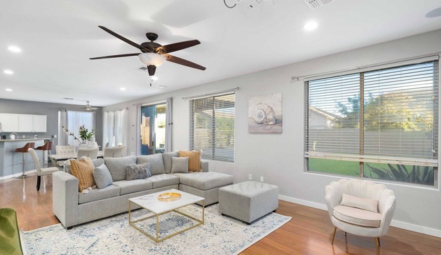 Stunning 4BR Home｜Dedicated Workspace, Spacious Backyard & Pet-Friendly #41697
