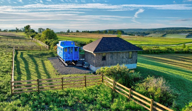 The Caboose | Mtn Views | Farm Animals + Fire Pit!