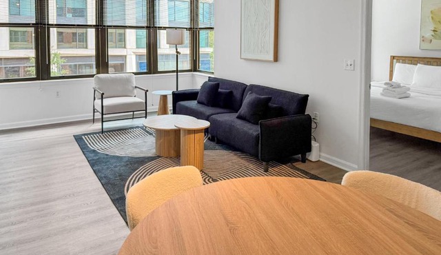 The Stay 2 - Navy Yard Washington DC
