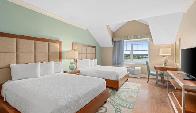 The Waterfront Inn