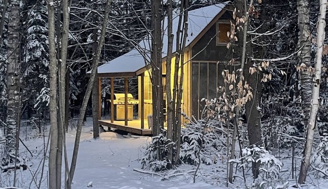 Tiny Home Bliss Harcourt/Bancroft.