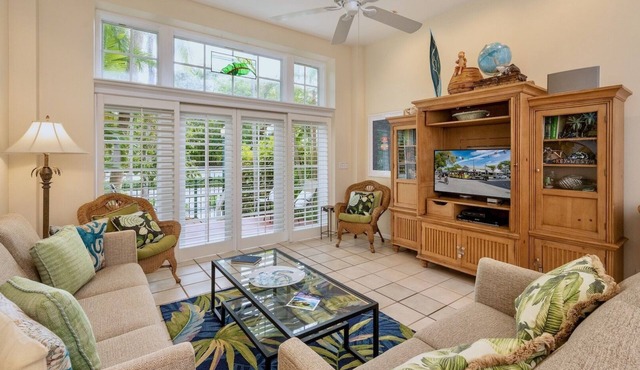 *VILLA BAHAMA @ THE ANNEX* Villa Near Beach + Last Key White Glove Service.