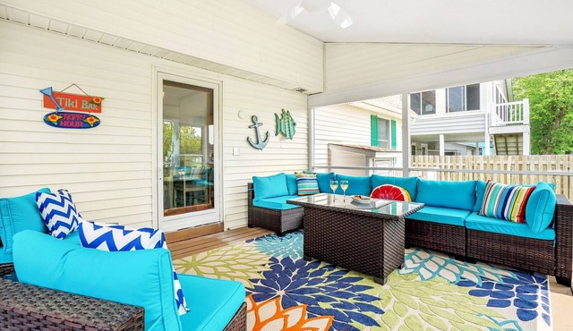 Waterfront Coastal Casual Home with Screened Deck + Boat Dock + Dog-Friendly!