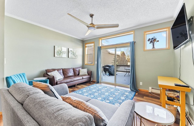 Centrally Located Silverthorne Condo Near Ski Areas & Local Activities!