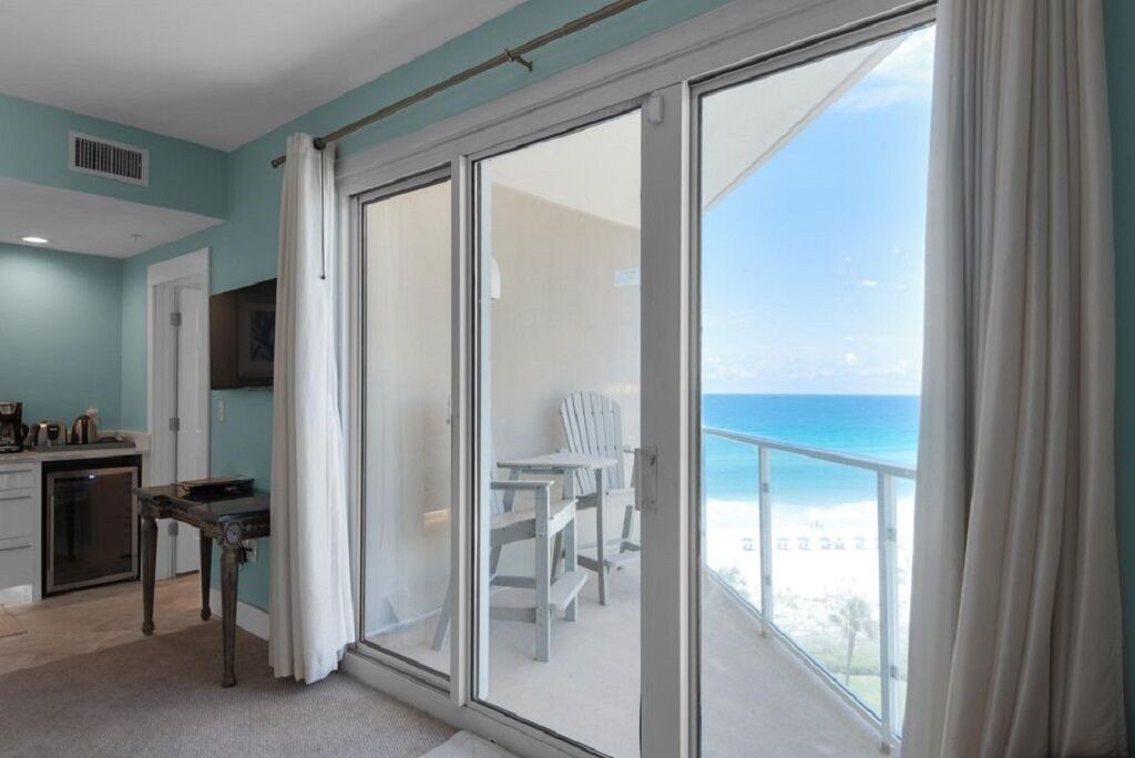 Destin Condo | Sterling Sands - Gulf front - Sleeps 8 - Three Bedroom - 3 Bath