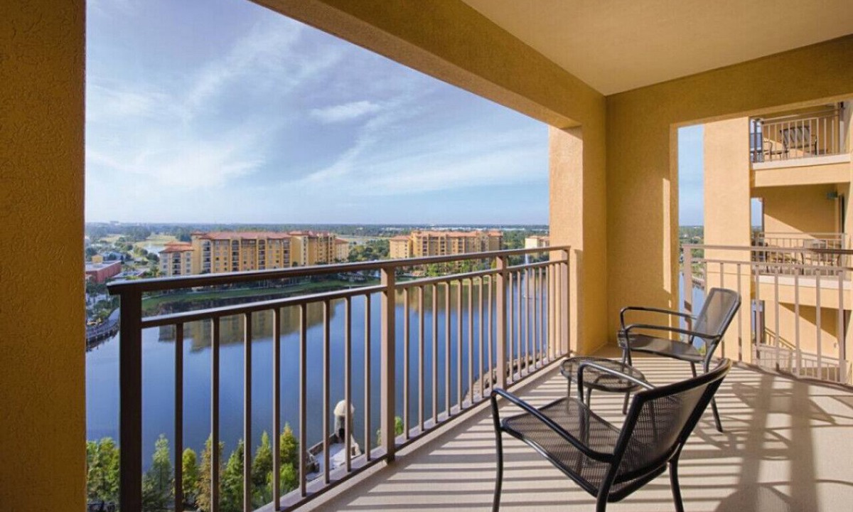 Lake Buena Vista Apartment | Save Big and stay at this luxury resort inside the gates of Disney!