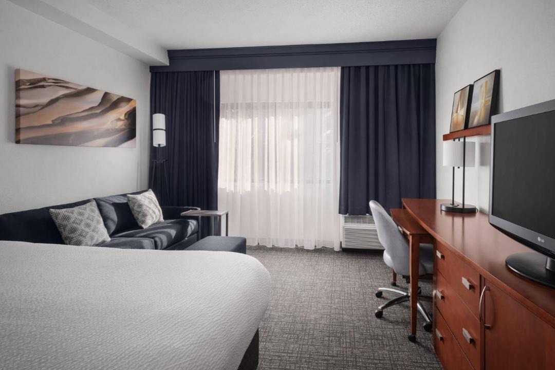Rockville Hotel | Courtyard by Marriott Rockville